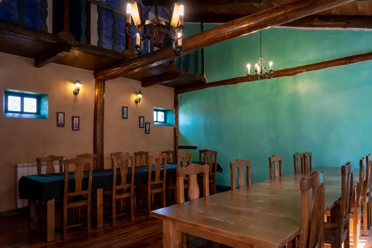 Albergue De Peregrinos Casa Flor Murias de Rechivaldo Exteriér fotografie