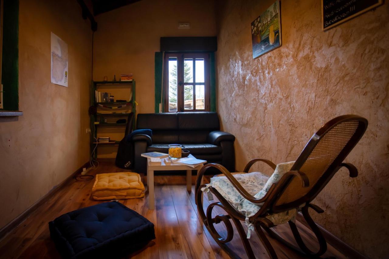Albergue De Peregrinos Casa Flor Murias de Rechivaldo Exteriér fotografie